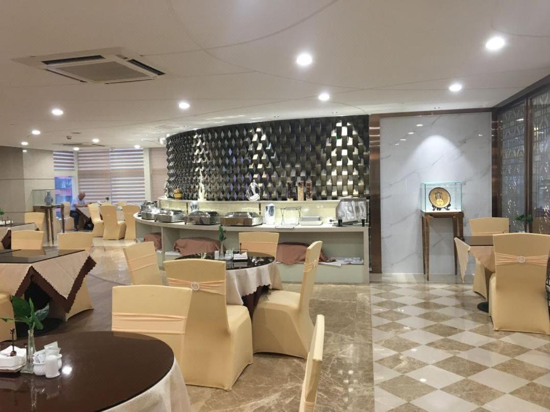 Vienna International Hotel Shenzhen Shuibei מראה חיצוני תמונה